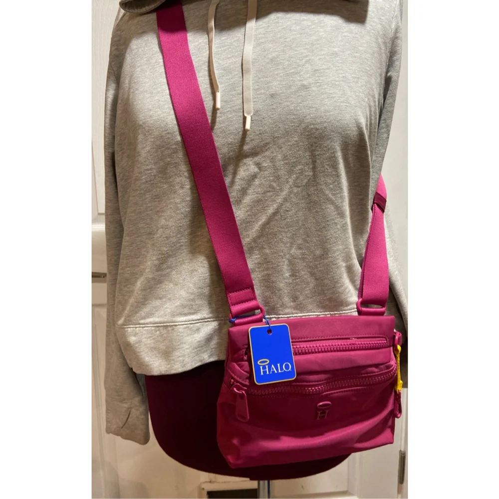 NWT Halo Crossbody bag – small – pink - multi pocket – adjustable‎ strap